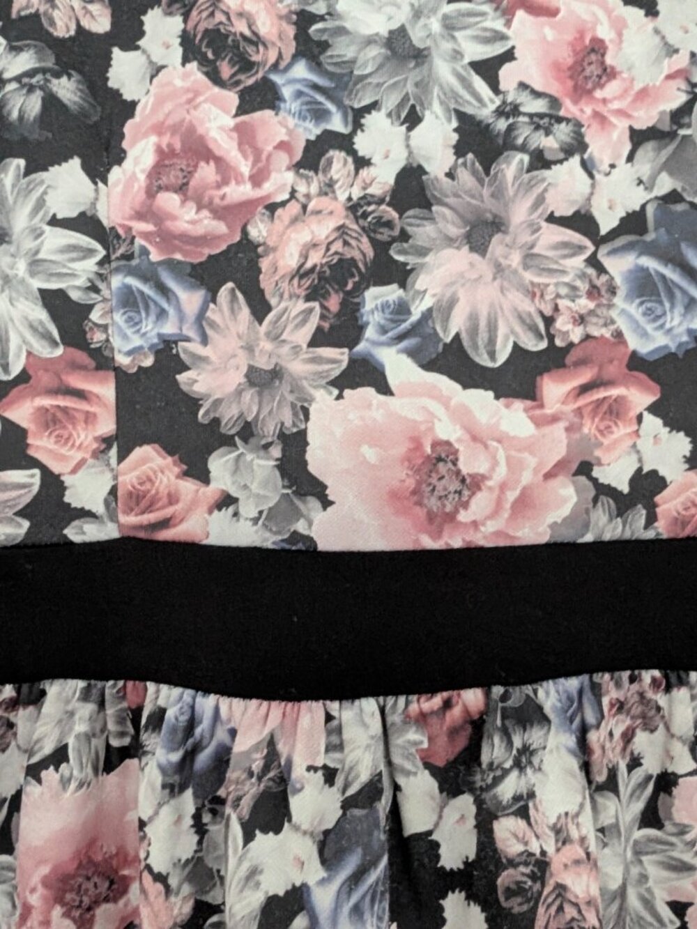 Target Dress - Small - Picture 4 of 4